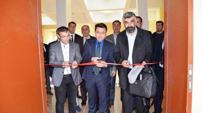 Hozat K&uuml;t&uuml;phanesi Yenilendi