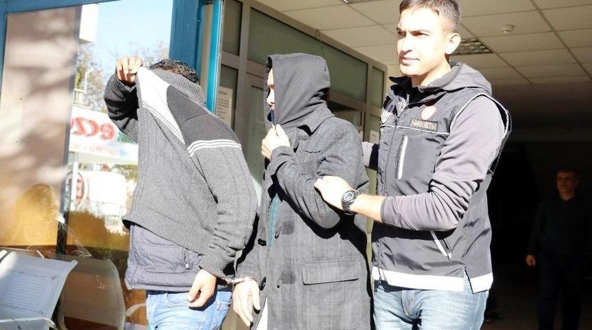 Antalya&rsquo;da Uyuşturucu Operasyonu: 5 G&ouml;zaltı