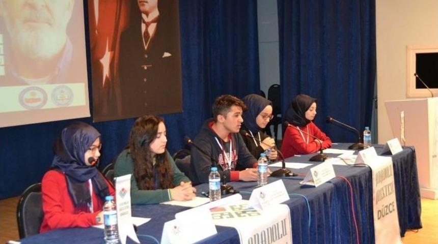 Hikayemizin Yarım Asırlık Sesi Kapanış Paneli Yapıldı