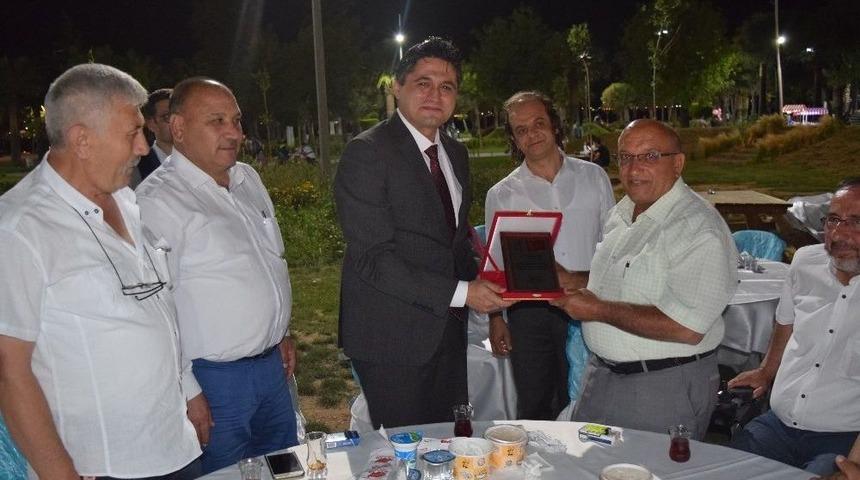 Aliağa&rsquo;da Engelli Vatandaşlar İftarda Buluştu