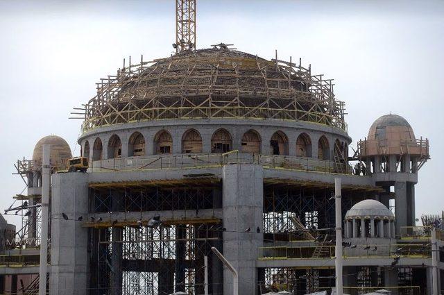 Taksim Camii’nde Sona Yaklaşılıyor