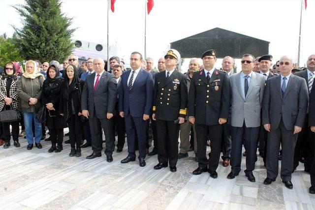 Yalova’da Şehitler Mezarları Başında Anıldı