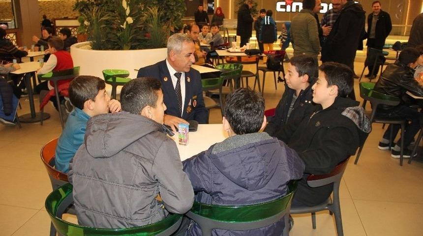 Gaziler &rsquo;ayla&rsquo; Filmiyle Ağladı