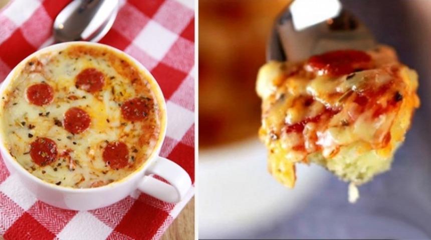 Fincanda 2 Dakikada Gerçek Bir Pizza Yapmanın Yolu!