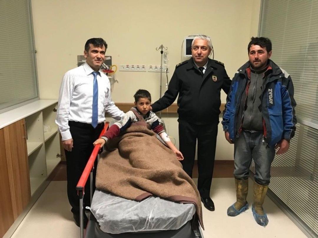 Manisa&rsquo;da Kayıp Kardeşler Birbirlerine Sarılı Halde Bulundu