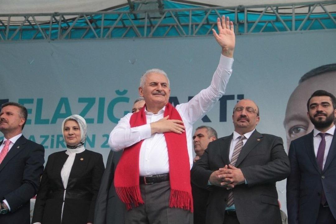 Başbakan Yıldırım: "adaylar &Ccedil;ıktı Meydana Yalan Dolan, Her Şey Var"