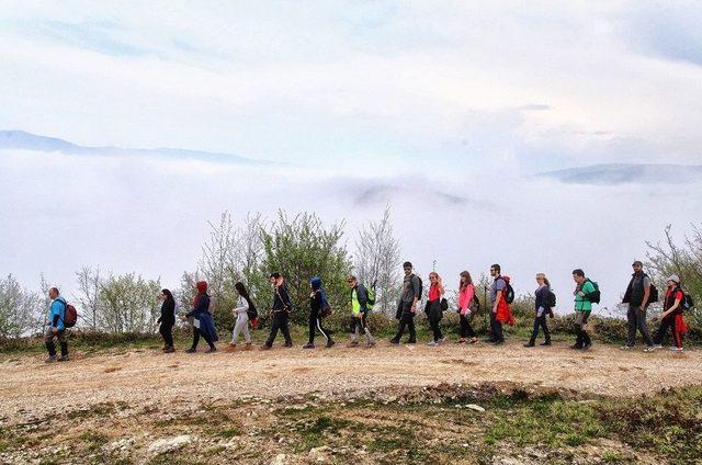 Doğaseverler Yörükyeri’nde Yürüdü