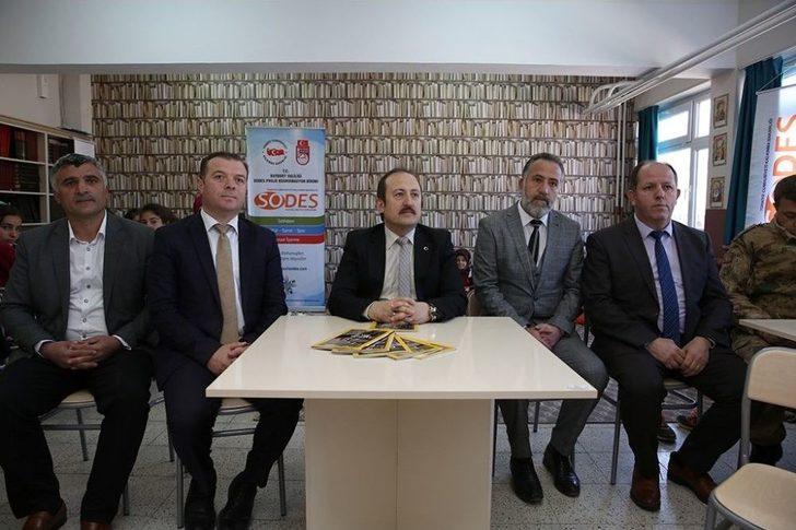 Vali Pehlivan, “köyün En Çocuk Hali” Projesi Kapsamında Oluşturulan Kütüphanelerin Açılışını Gerçekleştirdi G3