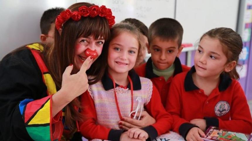 Alanya Belediyesi, Kırsaldaki &Ccedil;ocukları Tiyatroyla Buluşturuyor