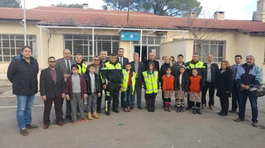 Salihli&rsquo;de &Ouml;ğrenciler Ceza Kesecek