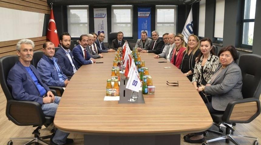 Sanayi Ve Kentin Bağları G&uuml;&ccedil;l&uuml; Olmalı