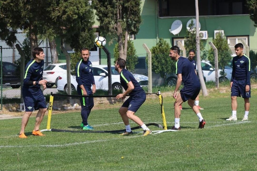 Okan Buruk: "&uuml;z&uuml;c&uuml; Bir Mağlubiyet Aldık, Bunu Unutmamız Gerekiyor"