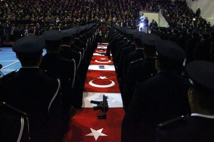 Erzurum’da Polislerin Mezuniyet Coşkusu G4