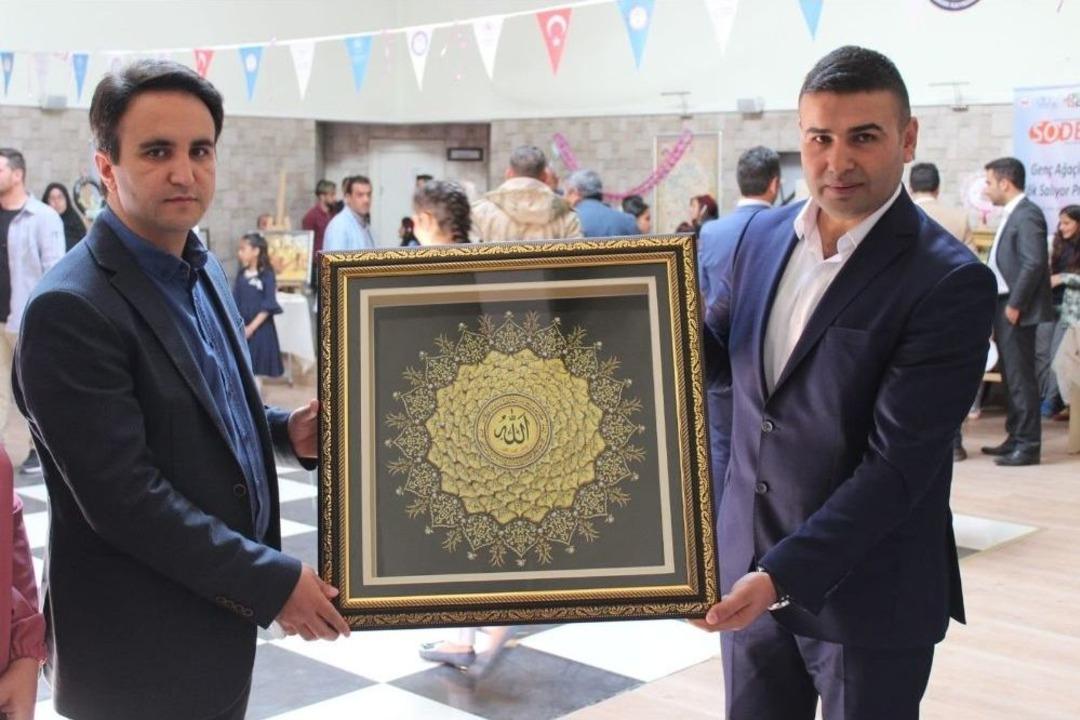 &Ccedil;aldıran&rsquo;da Yılsonu Sergisi