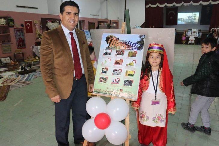 Akhisar’da "81 İliz Hepimiz Biriz" Sergisi Açıldı G2