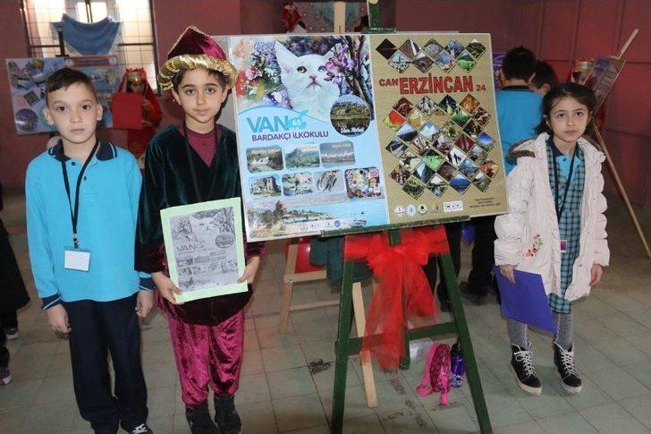 Akhisar’da "81 İliz Hepimiz Biriz" Sergisi Açıldı G3