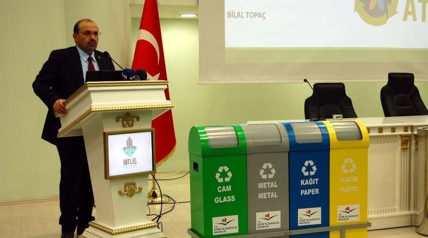 Bitlis&rsquo;te &lsquo;sıfır Atık&rsquo; Projesinin Tanıtım Toplantısı Yapıldı