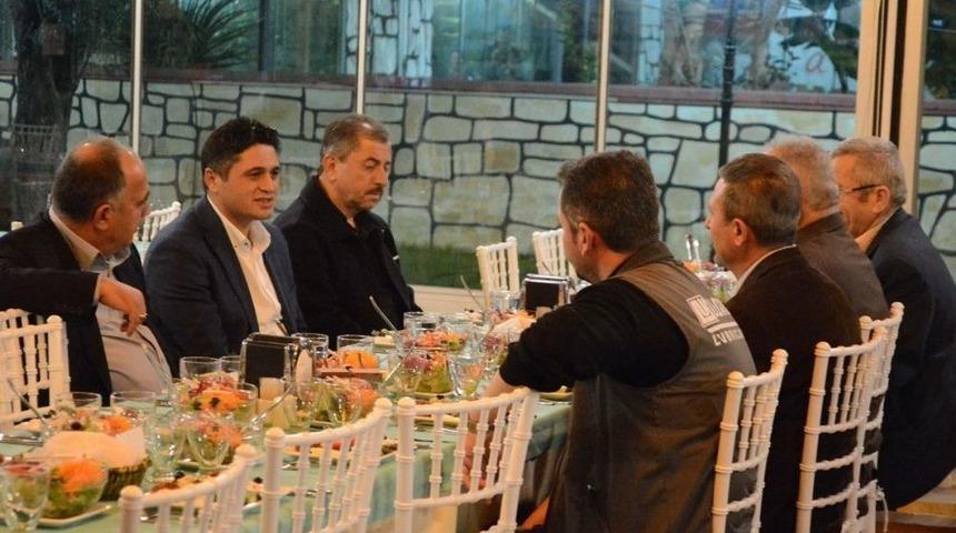 Avcılardan Başkan Acar’a Av Yemeği