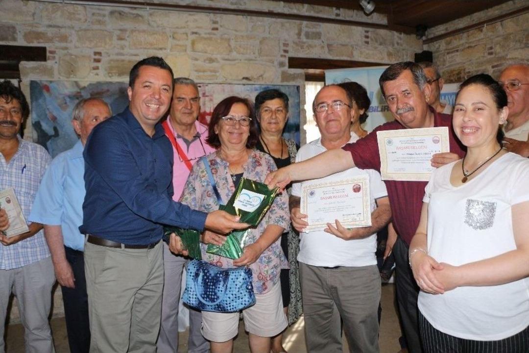 Kuşadası&rsquo;nda &rsquo;t&uuml;t&uuml;n&uuml; Bırak, Sağlığını Ve &Ouml;zg&uuml;rl&uuml;ğ&uuml;n&uuml; Kazan&rsquo; Konferansı