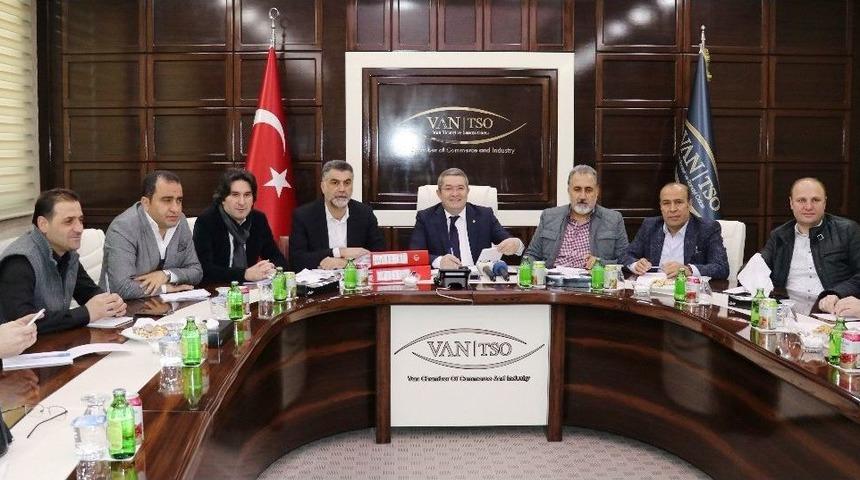 Van Tso&rsquo;dan Azerbaycan&rsquo;a &Ccedil;ıkarma