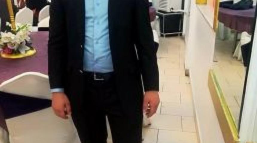 İnşaatın &Ccedil;atısından D&uuml;şen İş&ccedil;i &Ouml;ld&uuml;