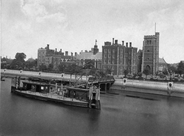 Türkiye ‘yıldız Sarayı Fotoğraf Koleksiyonu’ İle Londra Kitap Fuarı’nda