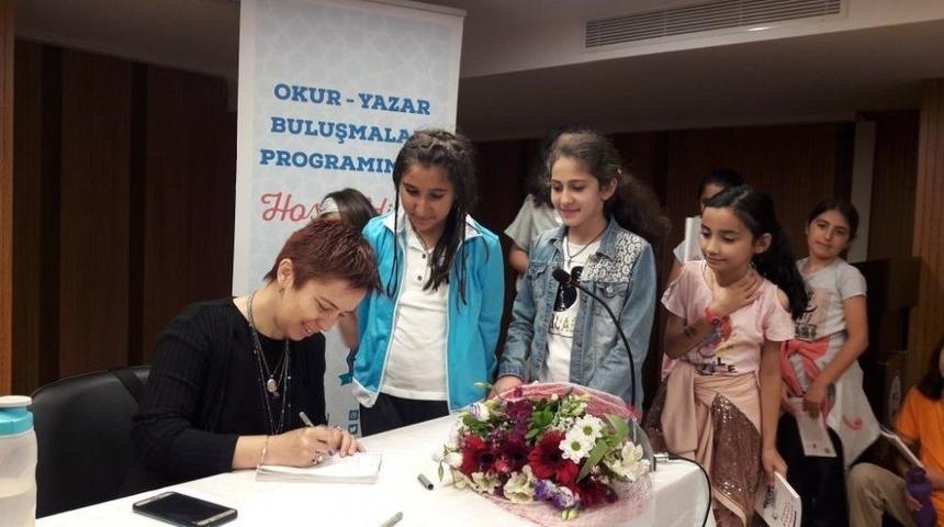 Gebze&rsquo;de Okur-yazar Buluşmaları S&uuml;r&uuml;yor