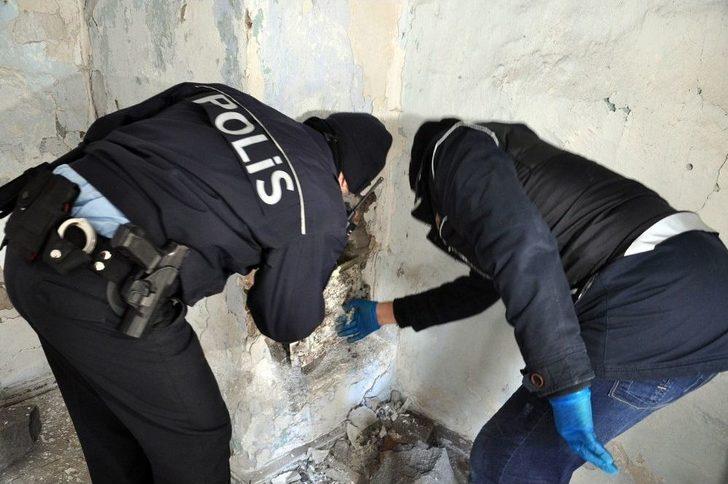 Kars Polisinden Narkotik Uygulaması G3