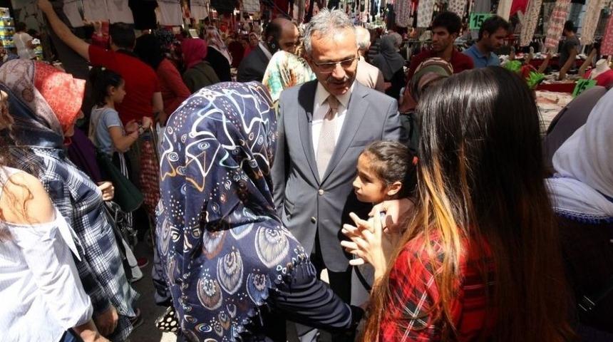 Başkan K&ouml;şker, Semt Pazarında Vatandaşlarla Buluştu