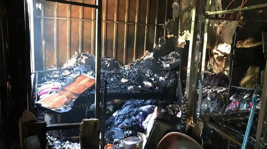 Konteyner Ev Alevlere Teslim Oldu