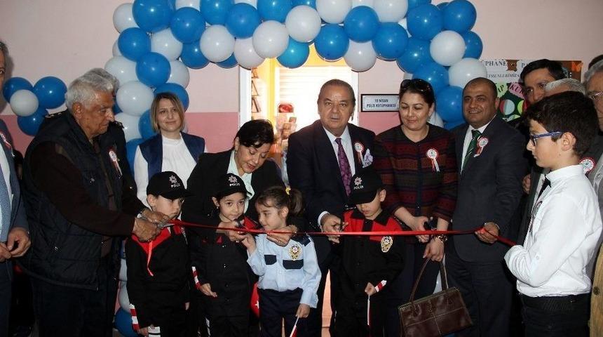 Menteşe İmkb Okulunda 10 Nisan Polis K&uuml;t&uuml;phanesi A&ccedil;ıldı