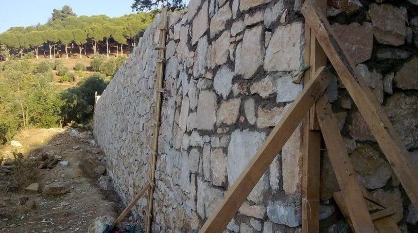 Melikgazi Belediyesi 2017&rsquo;de 490 Metre İstinat Duvarı Yaptı