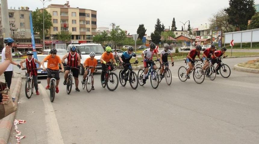 &Ouml;ğrenciler Birincilik İ&ccedil;in Pedal &Ccedil;evirdi