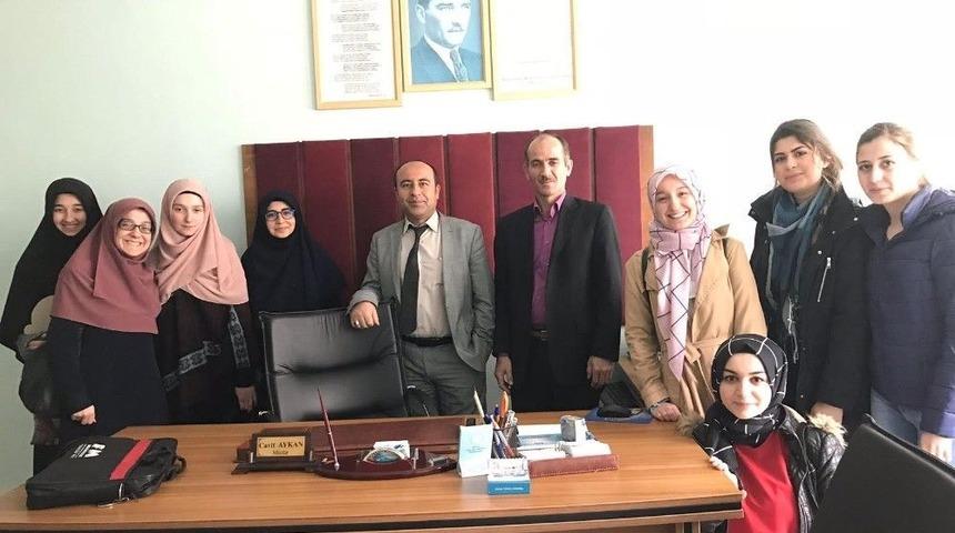 Sa&uuml;&rsquo;l&uuml; &Ouml;ğrencilerden &Ccedil;ocuklara &lsquo;mahremiyet&rsquo; Eğitimi