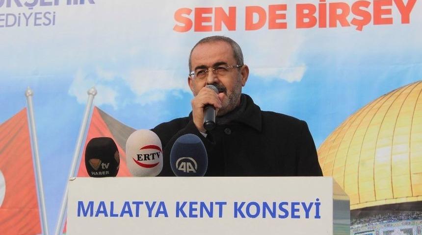 Abd Başkanı Trump&rsquo; A Tepkiler Devam Ediyor