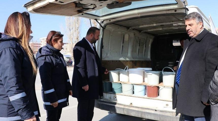 Van&rsquo;da Merdiven Altı İmalathanelere Ani Baskın