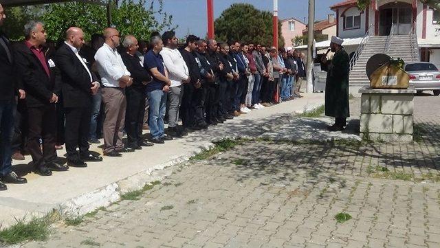 Trafik Kazasında Hayatını Kaybeden 3 Gen&ccedil; Son Yolculuklarına Uğurlandı 1