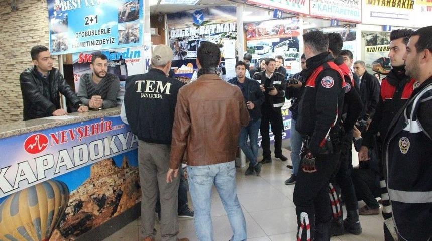 Şanlıurfa&rsquo;da Suriyelilerin İl Dışına &Ccedil;ıkmamalarına Y&ouml;nelik Uygulama