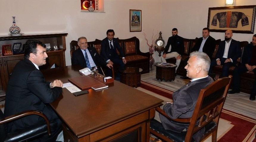 Ak Ocaklar’dan Dündar’a Ziyaret