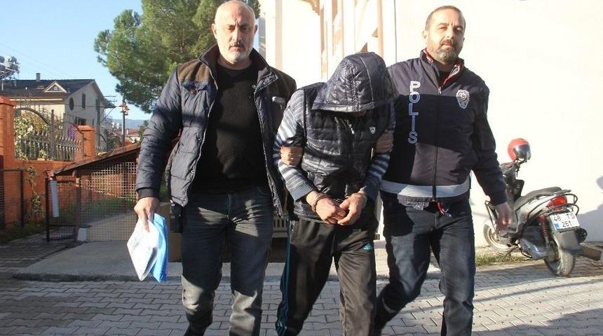 Eli Bıçaklı Gaspçı Tutuklandı