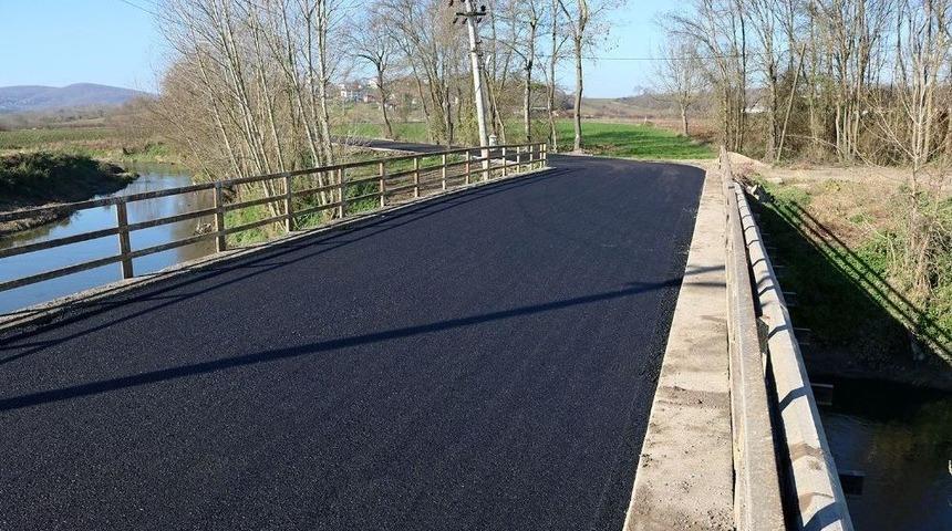 Ferizli&rsquo;de İki Cadde Yenilendi