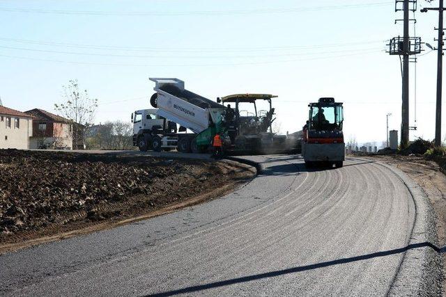 Ferizli’de İki Cadde Yenilendi