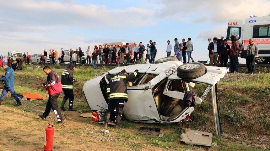 Yozgat&rsquo;ta Trafik Kazası: 3 &Ouml;l&uuml;