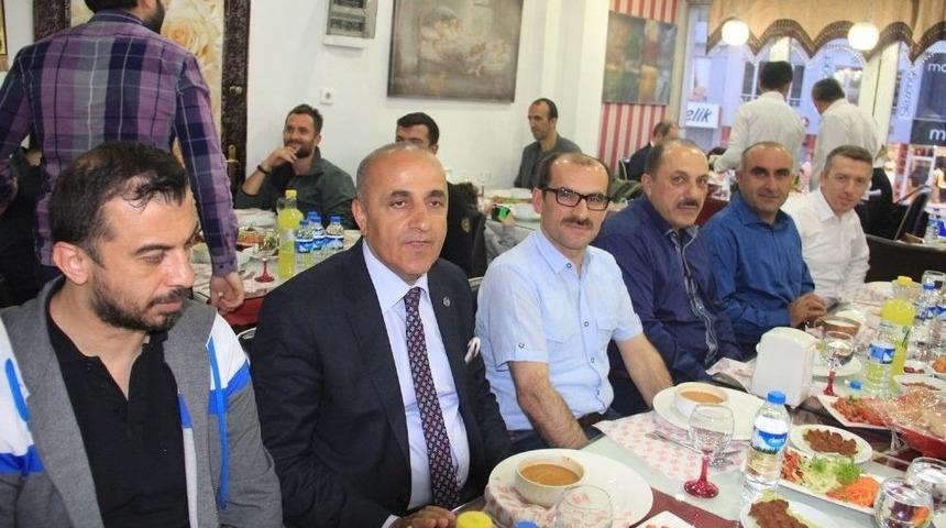 Rafting 2. Başkanı Yardımcı Hakkari&rsquo;de İftar Yemeğine Katıldı