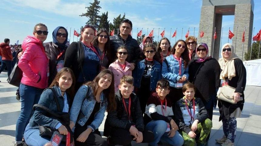 &Ccedil;anakkale Ziyaretindeki &Uuml;&ccedil;&uuml;nc&uuml; Kafile Aliağa&rsquo;ya D&ouml;nd&uuml;