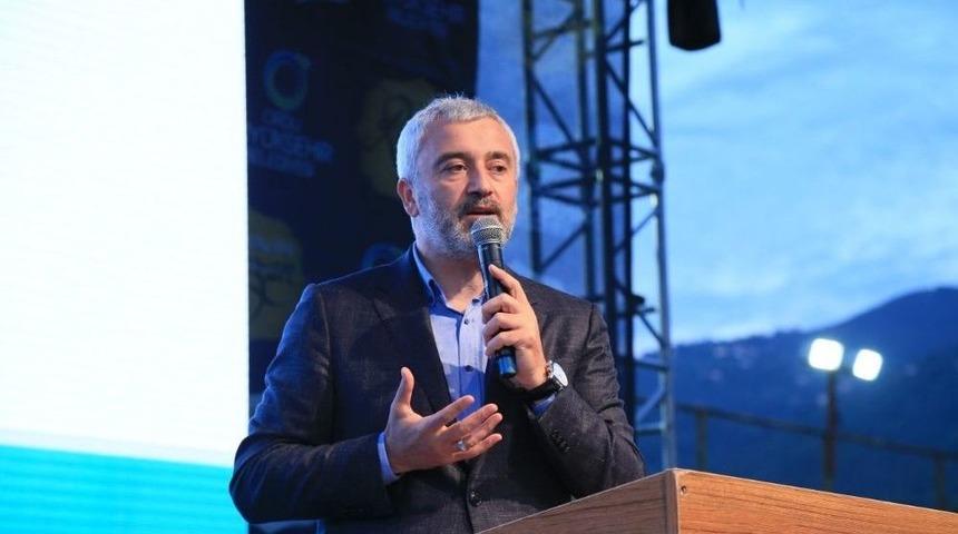 Başkan Yılmaz, Başbakan Ziyareti Fotoğraflarına A&ccedil;ıklık Getirdi