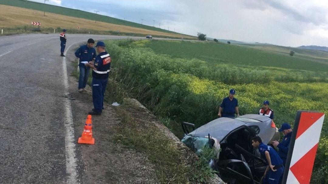Kırıkkale&rsquo;de Trafik Kazası: 1 &Ouml;l&uuml;, 4 Yaralı