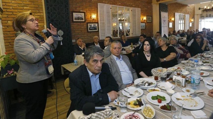 Başkan Pekdaş Muhtarlara 4 Yılını Anlattı