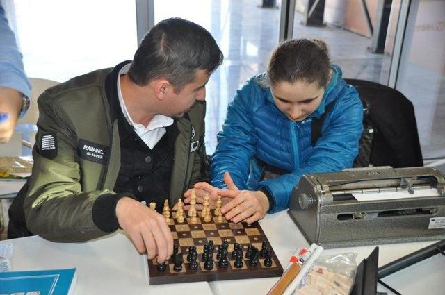 “parmaklarımla Dokunuyorum, Zihnimle Okuyorum” Etkinliği