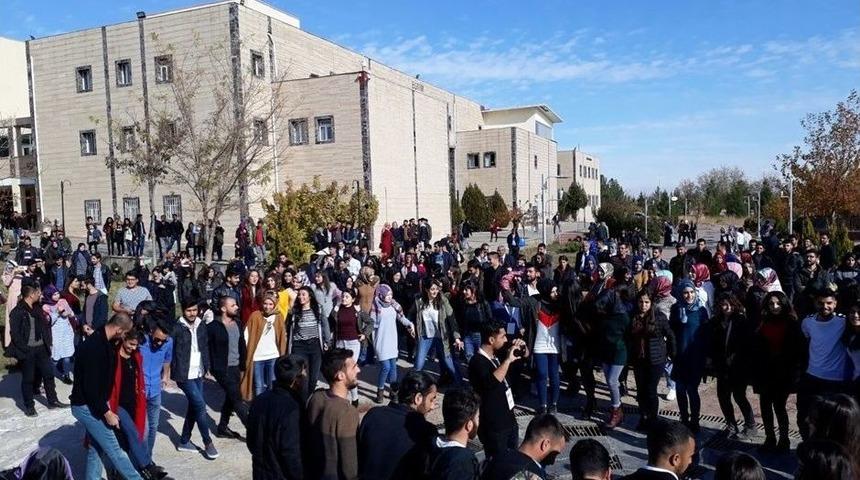 Harran &Uuml;niversitesinde Geleneksel &Ouml;ğrenci Buluşması